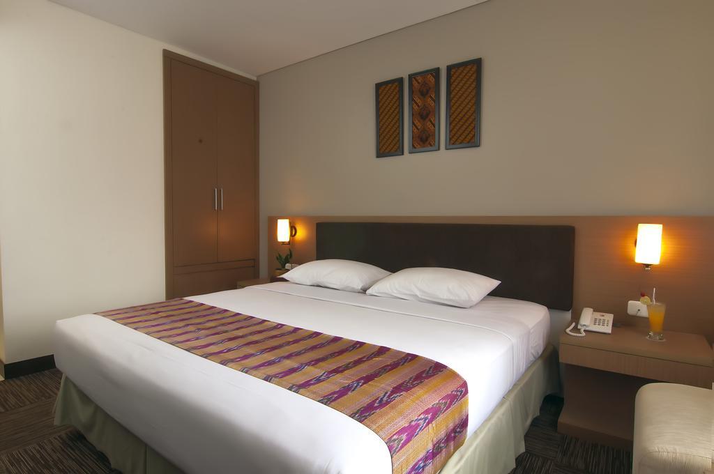 Cipta Hotel Wahid Hasyim Yakarta Exterior foto