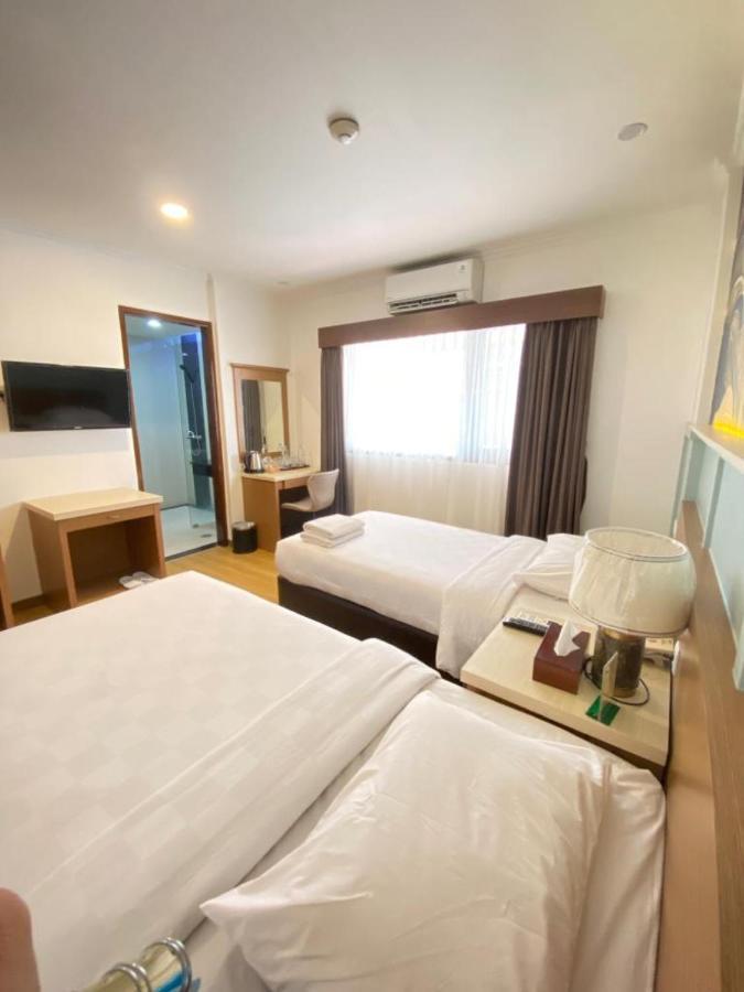 Cipta Hotel Wahid Hasyim Yakarta Exterior foto