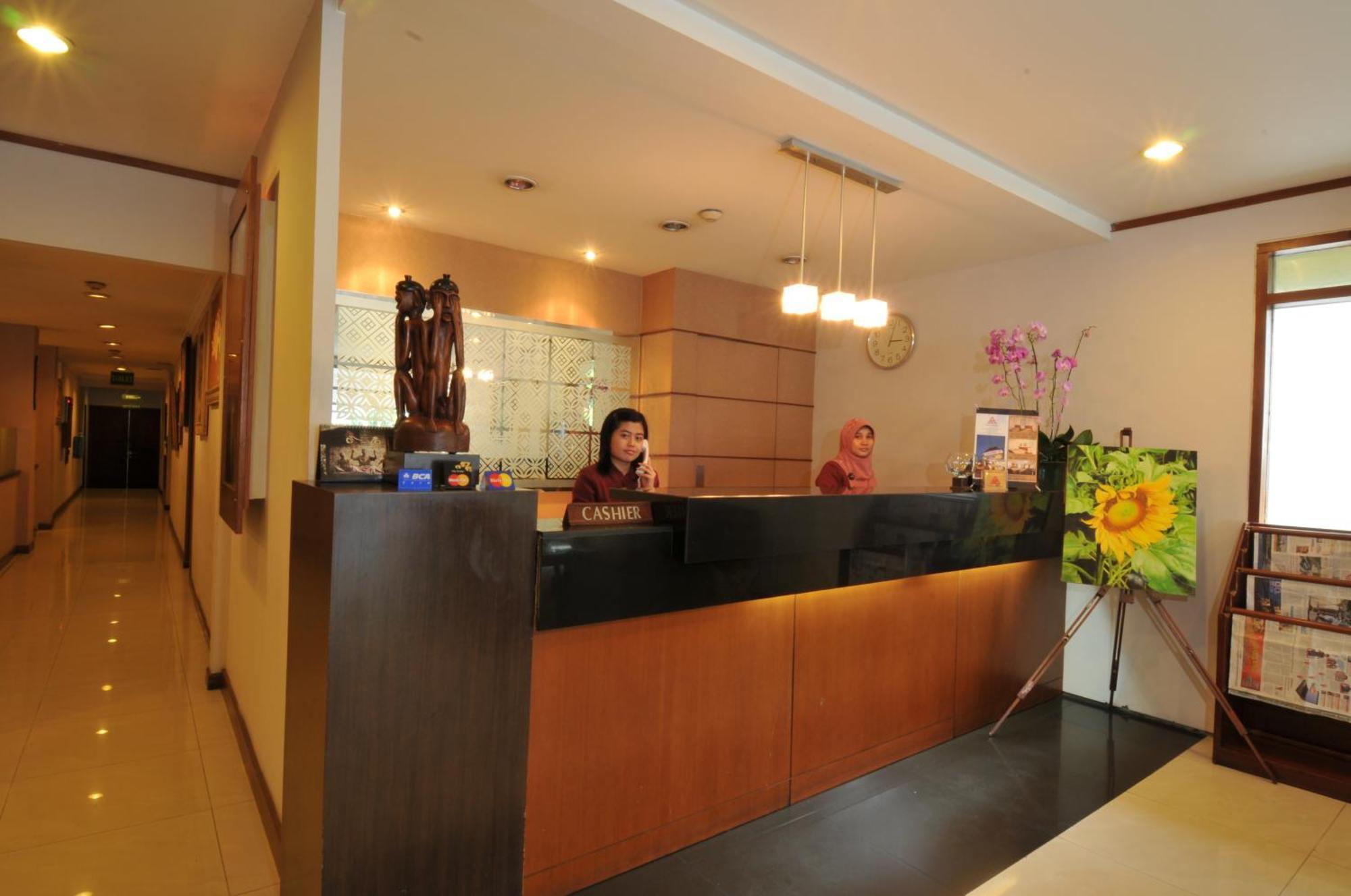 Cipta Hotel Wahid Hasyim Yakarta Exterior foto